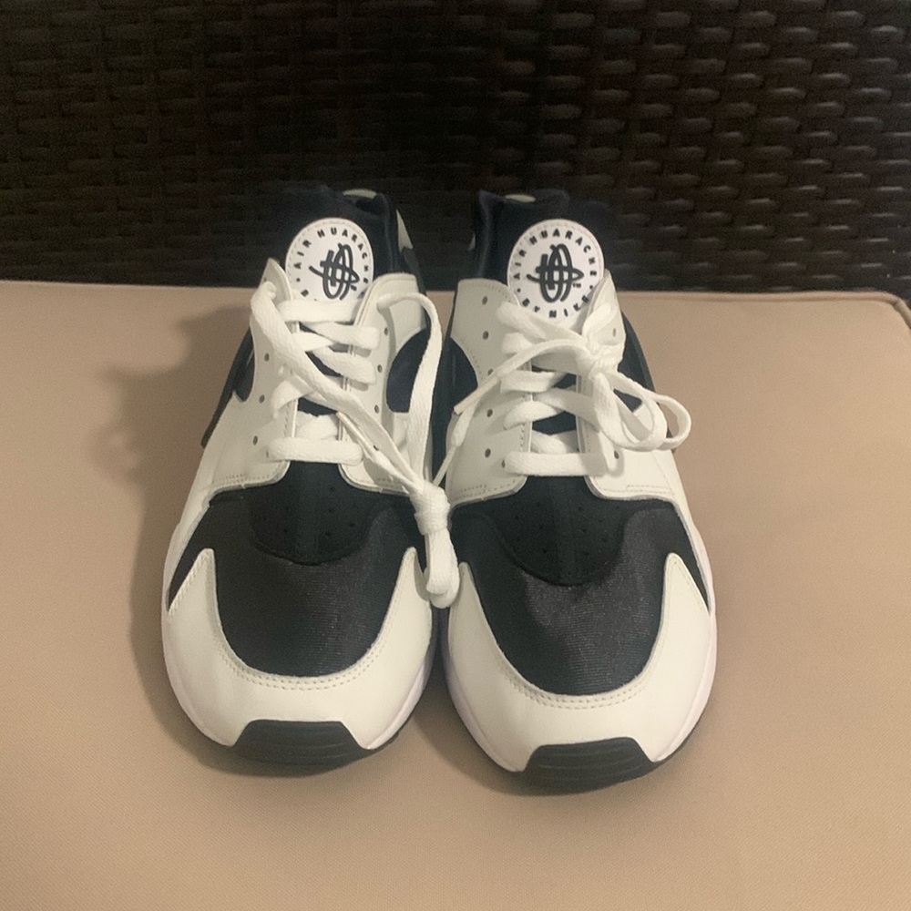 Nike Air Huarache World new